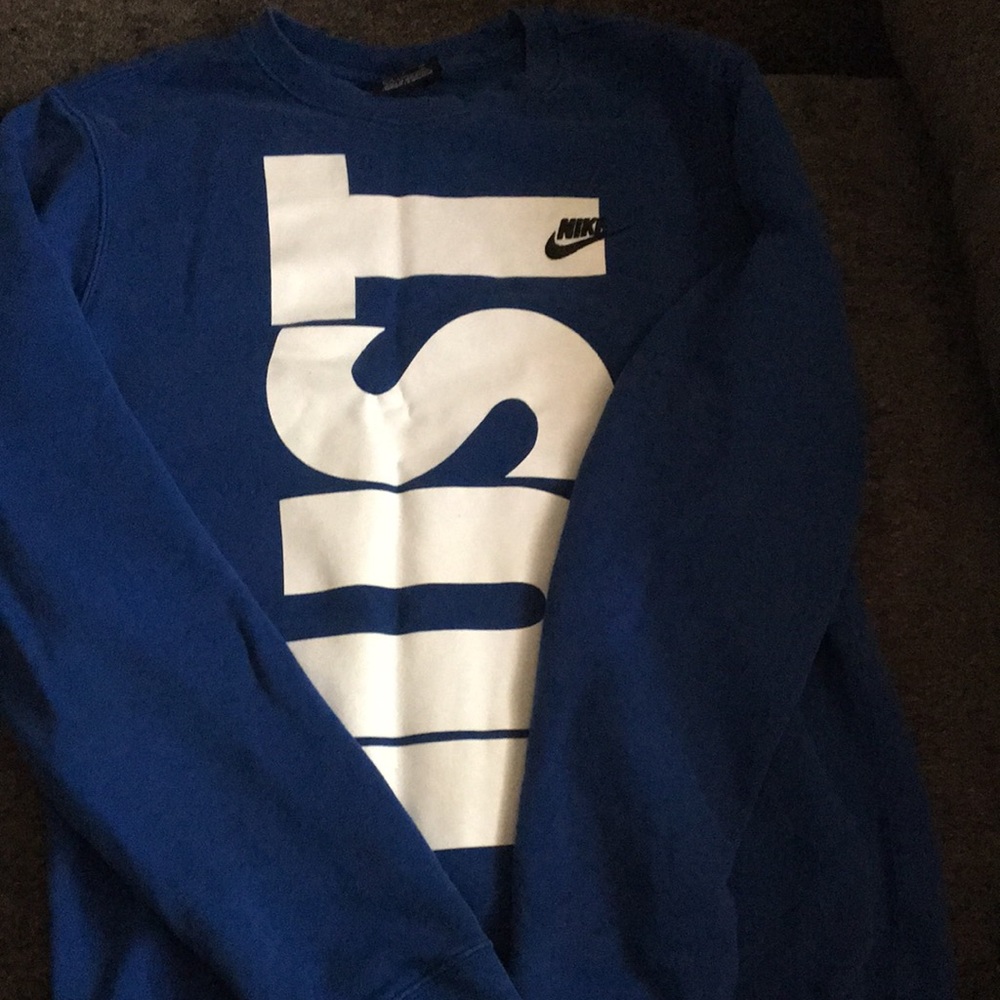 Crewneck